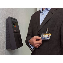 Держатель для пропуска двойной c поворотным клипом Durable, 54 х 85 мм